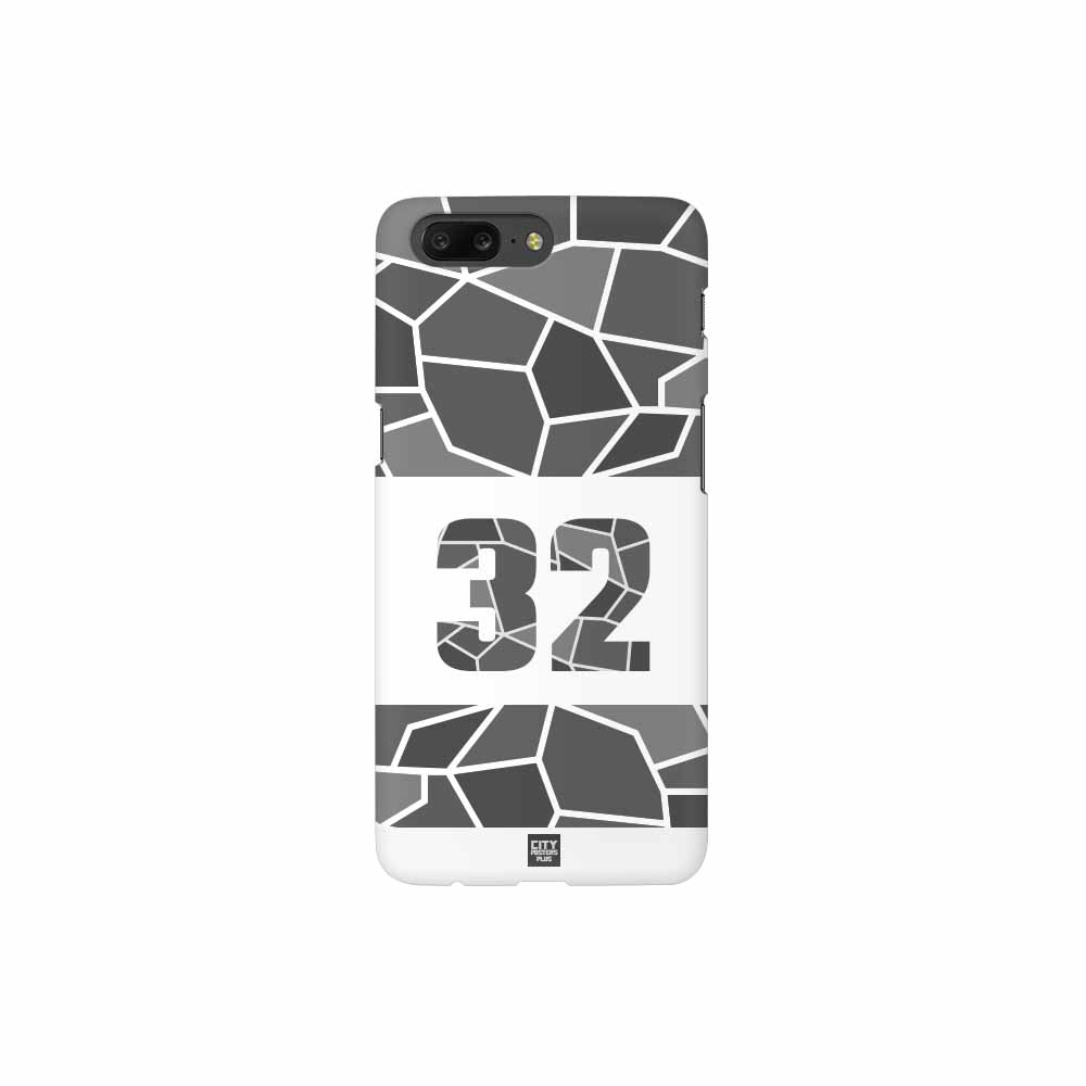 32 Number Mobile Case Cover (White)